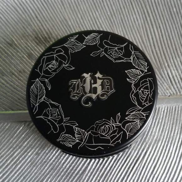 Kat Von D foundation - Picture 3 of 4